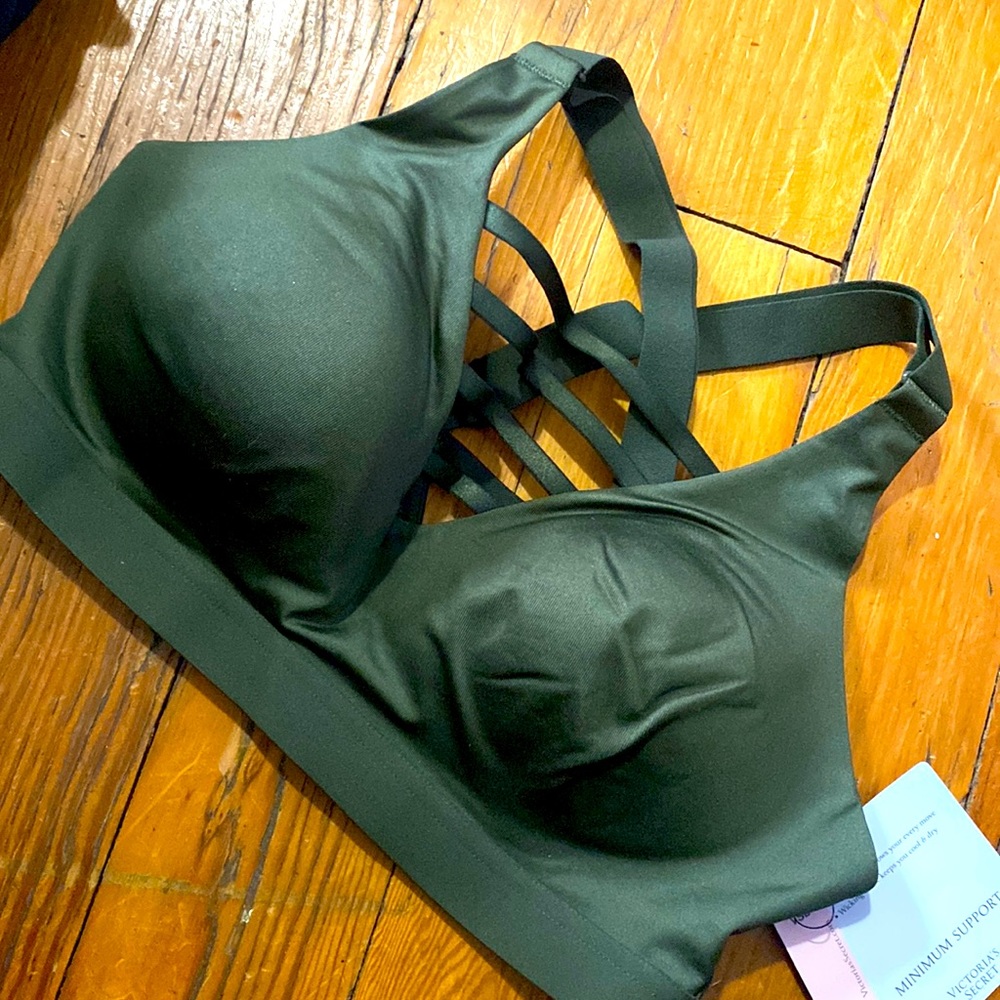 VS New minimum support sport bra